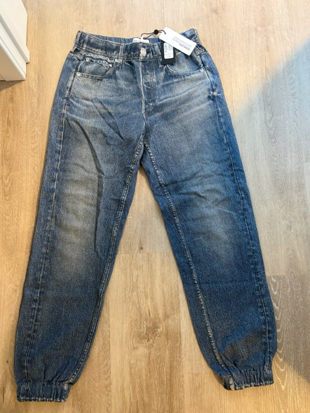 NWT rag & bone Miramar Mid-Rise Jogger Jeans - Picture 2 of 2